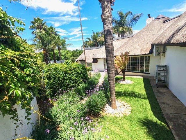 4 Bedroom Property for Sale in Wilkoppies North West